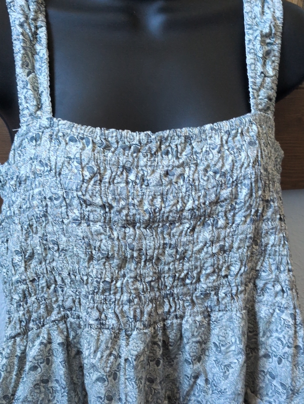 ✨ Neuflora Lenna dress size L